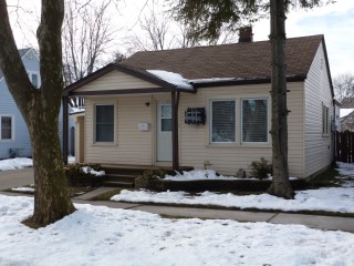 115 WALNUT AVE North, Sarnia, Ontario, Canada