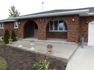 1427 BLACKWELL RD, Sarnia, Ontario, Canada