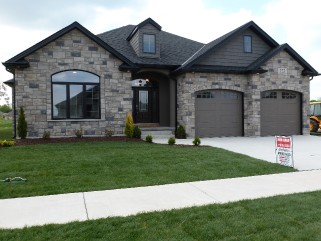 573 WHEATLEY DR, Sarnia, Ontario, Canada