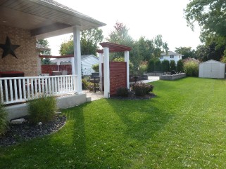 18 ALBERT ST, Point Edward, Ontario, Canada