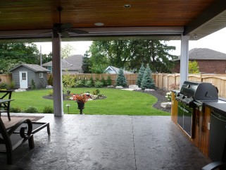 12 ALBERT ST, Point Edward, Ontario, Canada