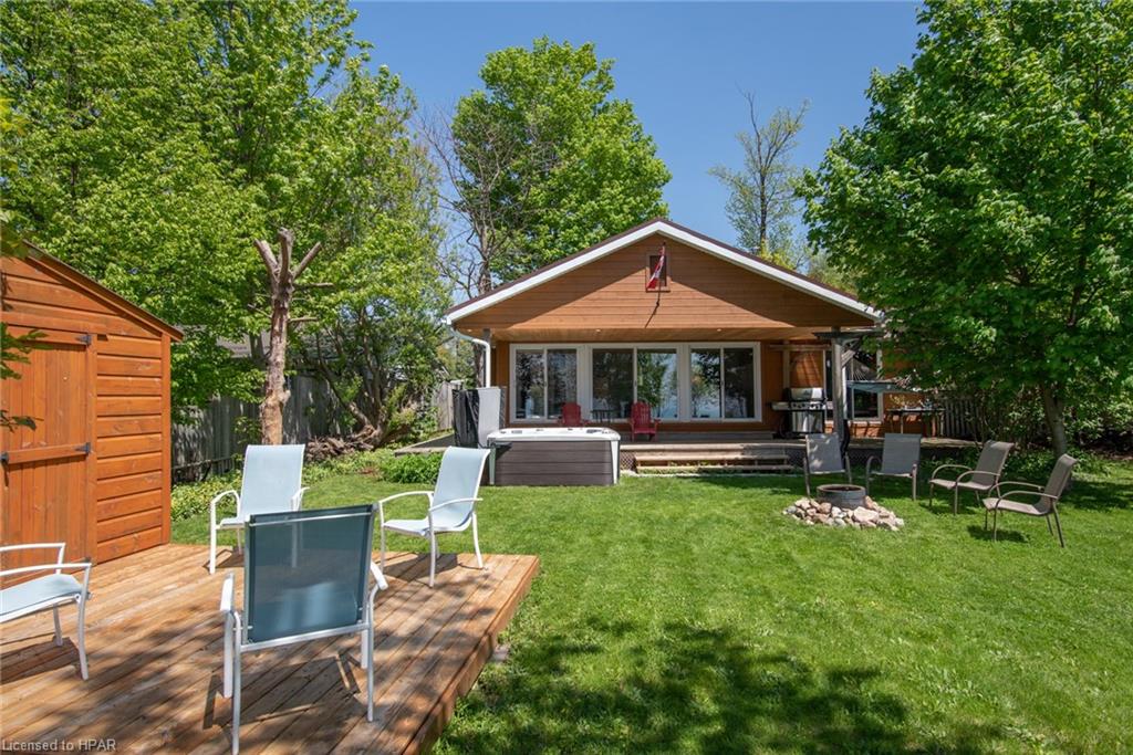 37 ANDREW Crescent, Central Huron, Ontario, Canada