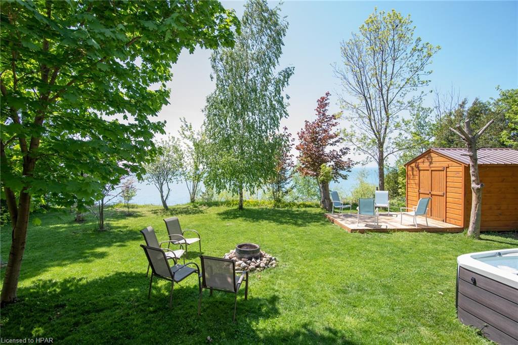 37 ANDREW Crescent, Central Huron, Ontario, Canada