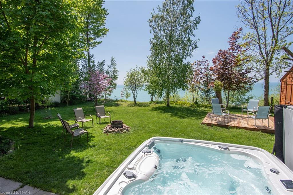 37 ANDREW Crescent, Central Huron, Ontario, Canada