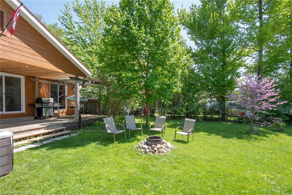 37 ANDREW Crescent, Central Huron, Ontario, Canada