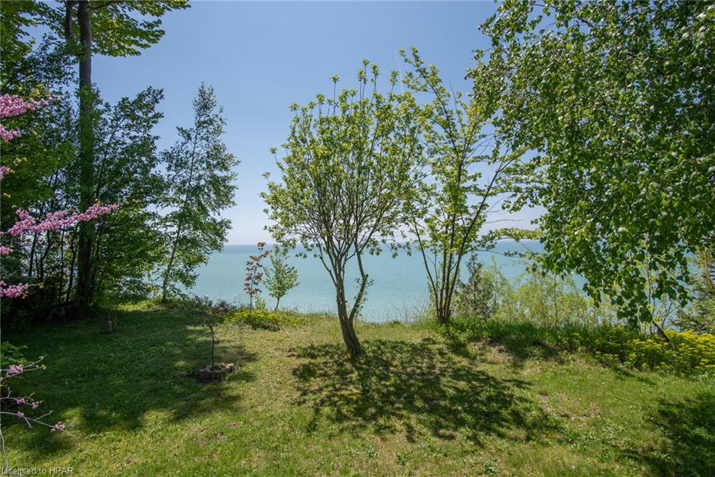 37 ANDREW Crescent, Central Huron, Ontario, Canada