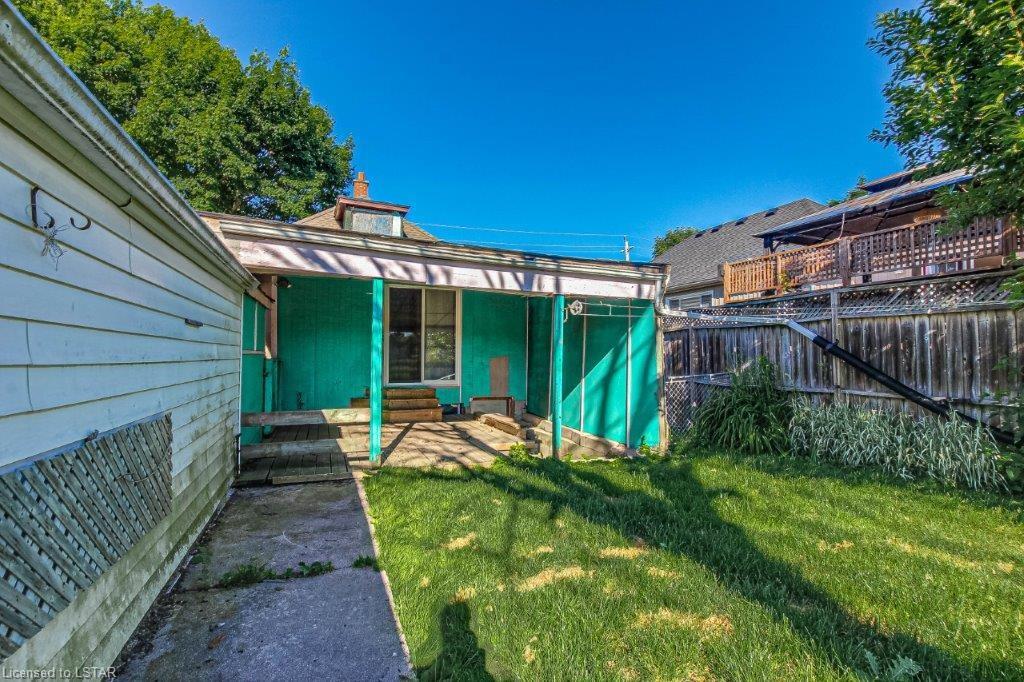 772 CURRY Street, London, Ontario, Canada