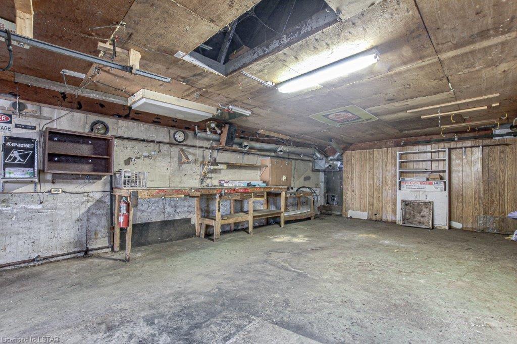 772 CURRY Street, London, Ontario, Canada