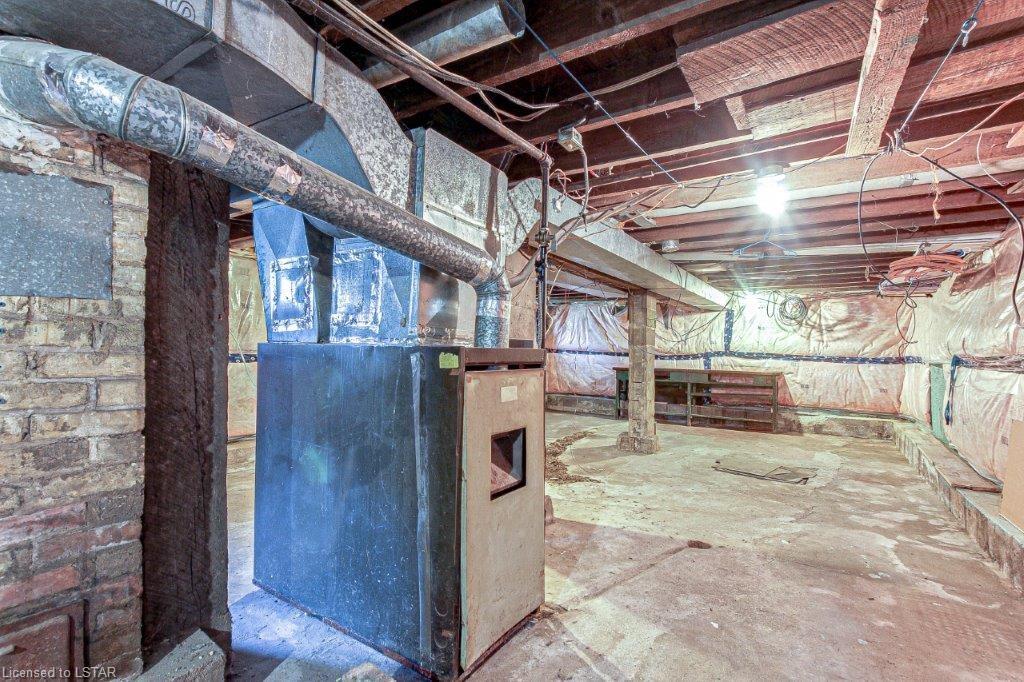772 CURRY Street, London, Ontario, Canada