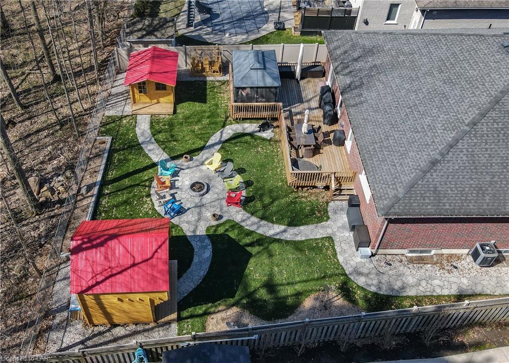 9 CLEOPATRA Court, Orillia, Ontario, Canada
