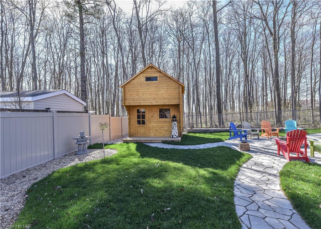 9 CLEOPATRA Court, Orillia, Ontario, Canada