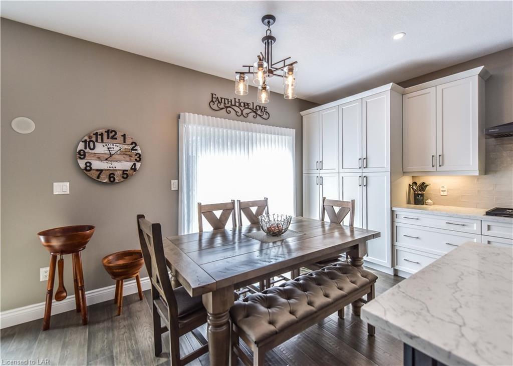 9 CLEOPATRA Court, Orillia, Ontario, Canada