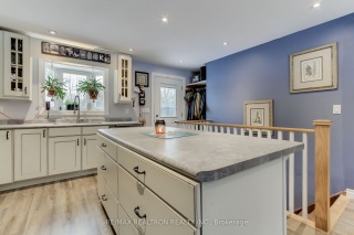 10 Crydermans Rd, Georgina Ontario