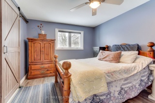10 Crydermans Rd, Georgina Ontario