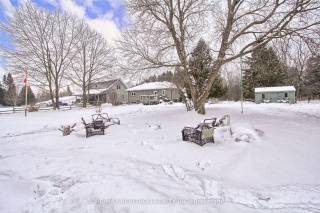 10 Crydermans Rd, Georgina Ontario