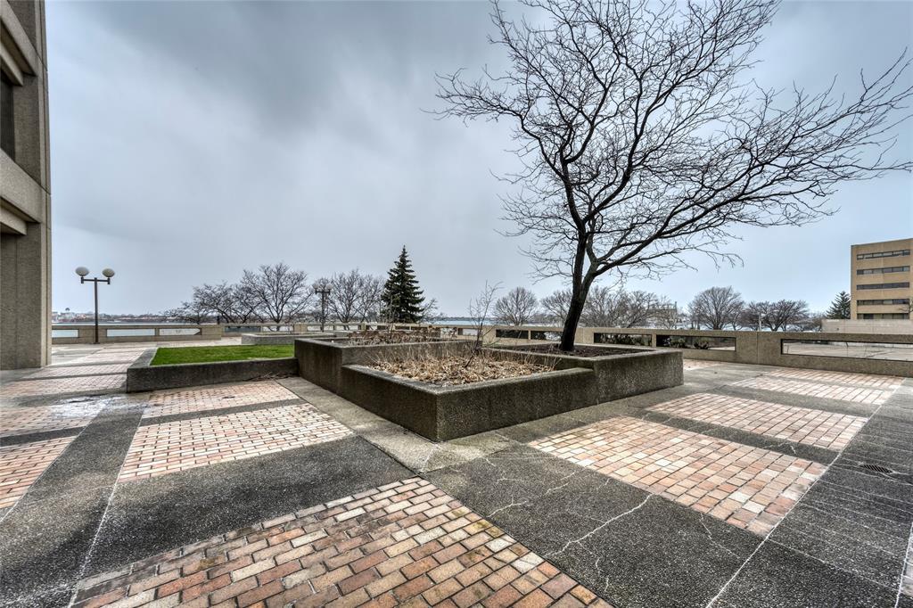 201 FRONT Street North Unit# 603, Sarnia, Ontario, Canada