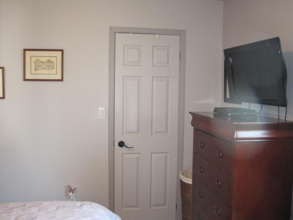 560 FLORENCE Road, Dawn-Euphemia, Ontario, Canada