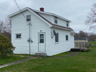85 George Street, Shelburne Nova Scotia, Canada