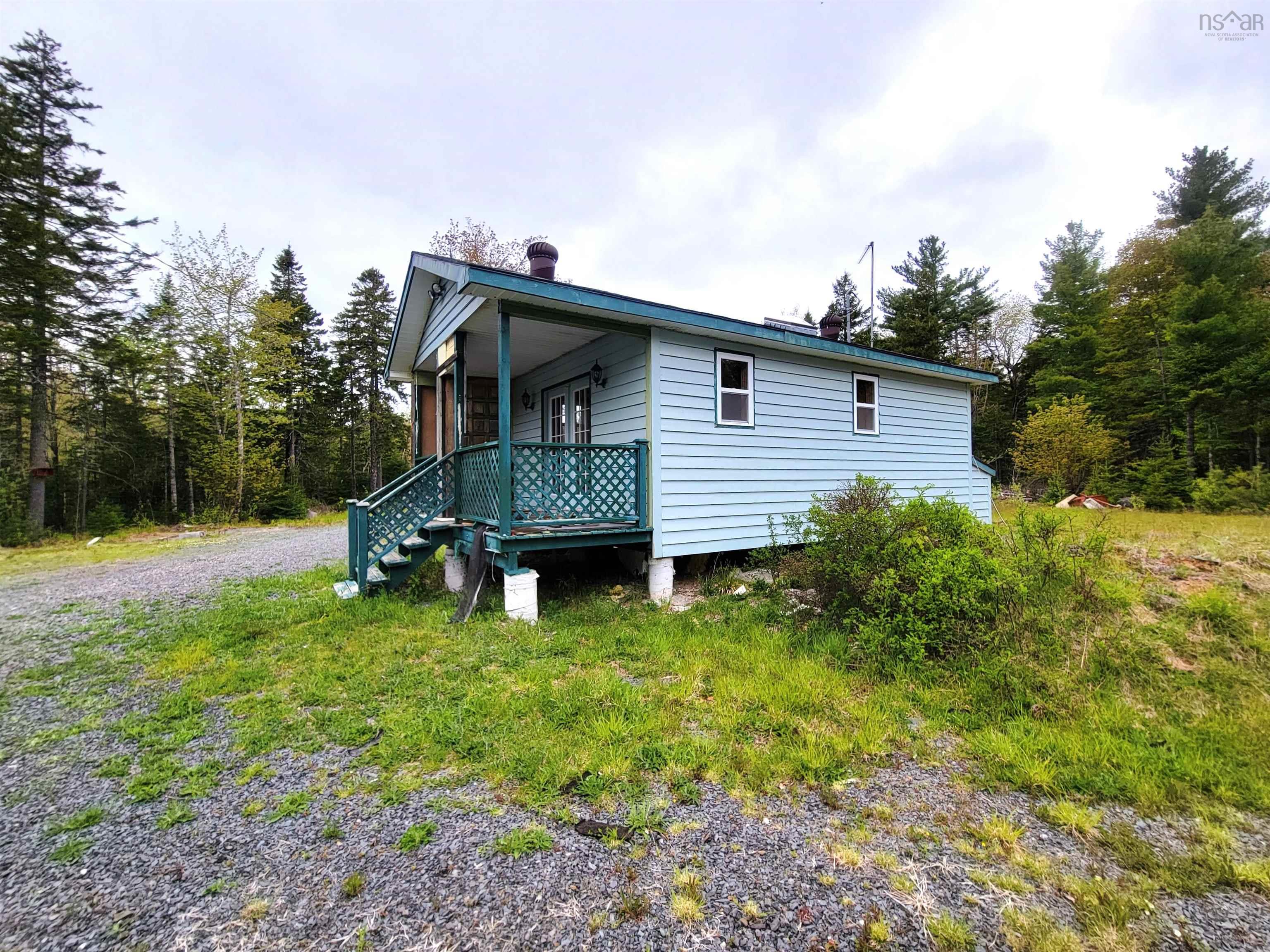154 Crown Lane, Maplewood Nova Scotia, Canada