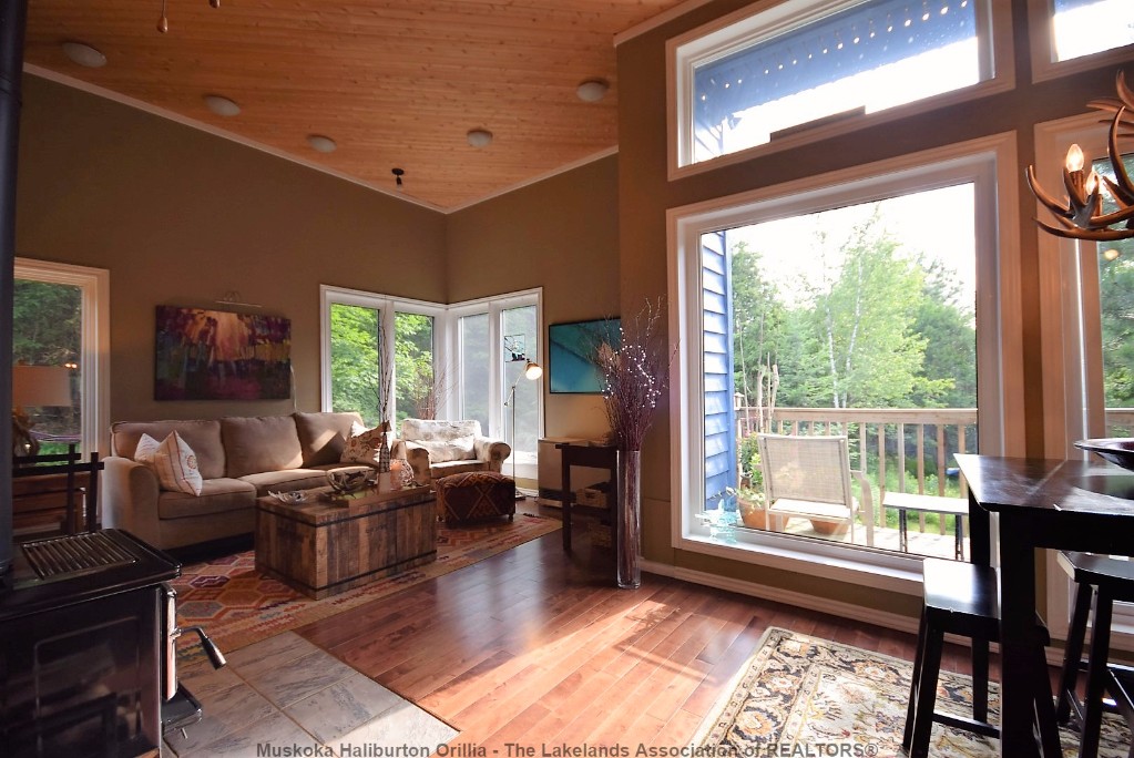 2163 DUCK LAKE RD, Minden, Ontario, Canada