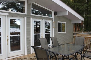 6323 KENNISIS LAKE DR, West Guilford, Ontario, Canada