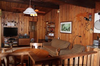 6323 KENNISIS LAKE DR, West Guilford, Ontario, Canada