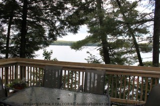 6323 KENNISIS LAKE DR, West Guilford, Ontario, Canada