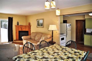 1252 NORTH SHORE RD, Algonquin Highlands, Ontario, Canada