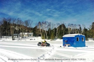 1252 NORTH SHORE RD, Algonquin Highlands, Ontario, Canada