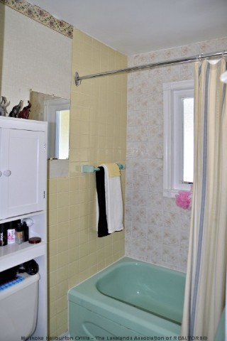 33 ORDE ST, Minden, Ontario, Canada