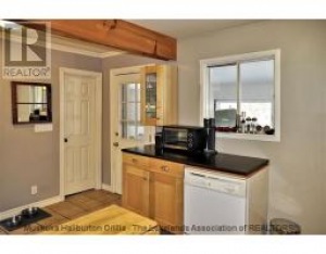 1095 HOWARD THOMPSON RD, Algonquin Highlands, Ontario, Canada