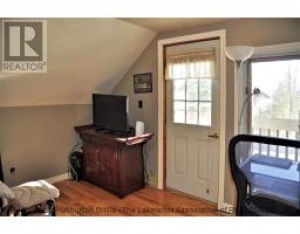 1095 HOWARD THOMPSON RD, Algonquin Highlands, Ontario, Canada