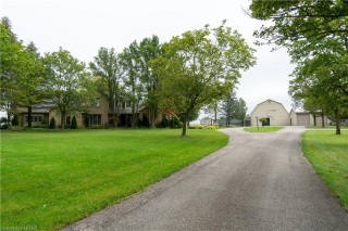 22556 VANNECK Road, Middlesex Centre Ontario, Canada