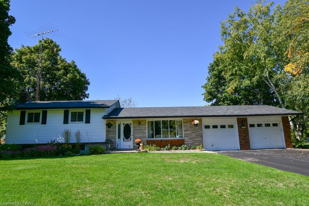 392 GIFFORD Drive, Ennismore Ontario, Canada