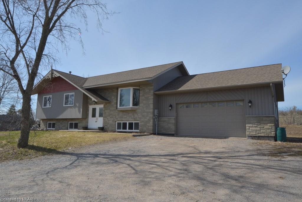 228 LAKEHURST Circle, Buckhorn Ontario, Canada