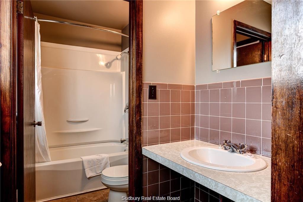 2865 Kingsway, Sudbury, Ontario, Canada