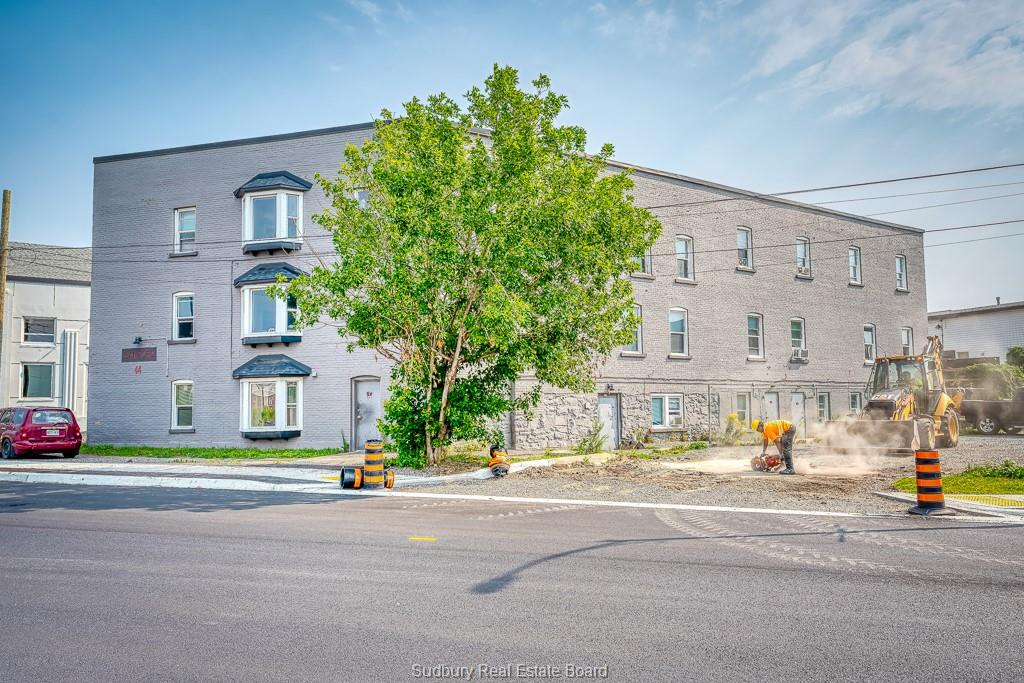 44 Frood Road, Sudbury Ontario, Canada