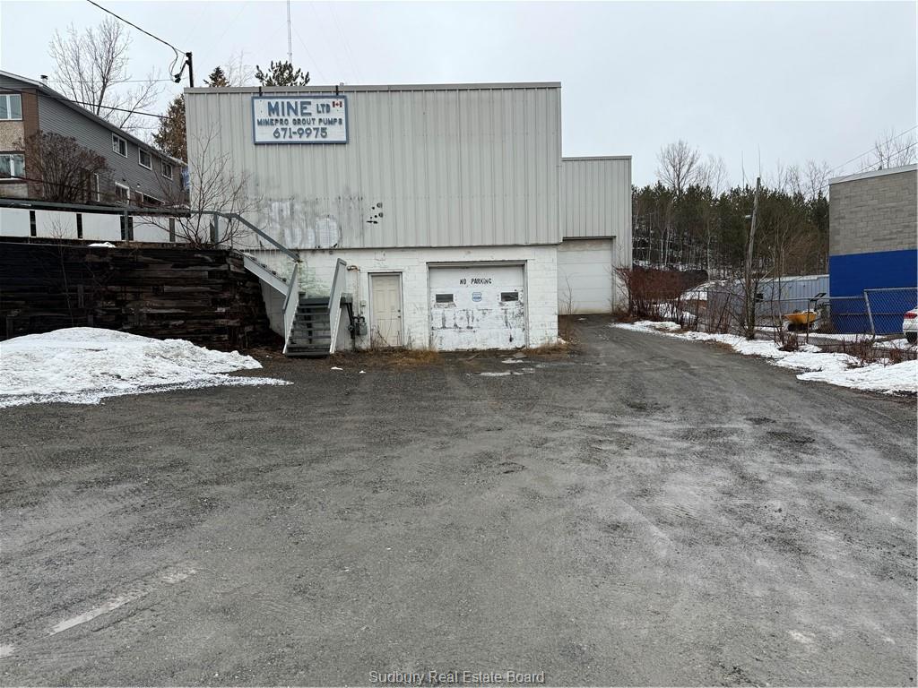 1 rowat and 825 lorne street, Sudbury Ontario, Canada