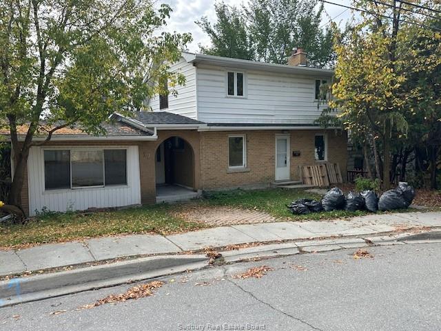 17 baker street, Sudbury Ontario, Canada