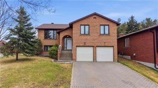 61 Crater Crescent, Sudbury Ontario