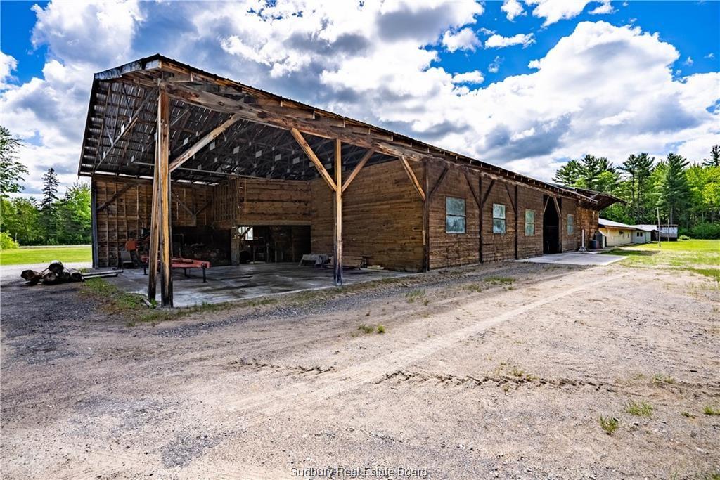 526 Highway 546