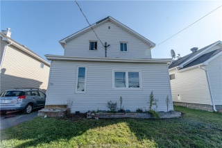 10 Coulson Street, Capreol Ontario, Canada