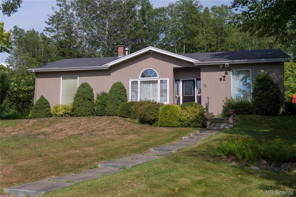 70 Elizabeth Parkway, Rothesay, New Brunswick, Canada