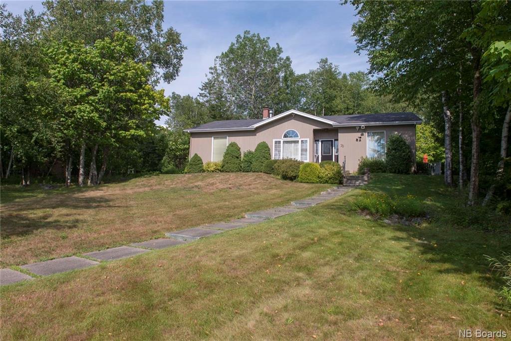 70 Elizabeth Parkway, Rothesay, New Brunswick, Canada