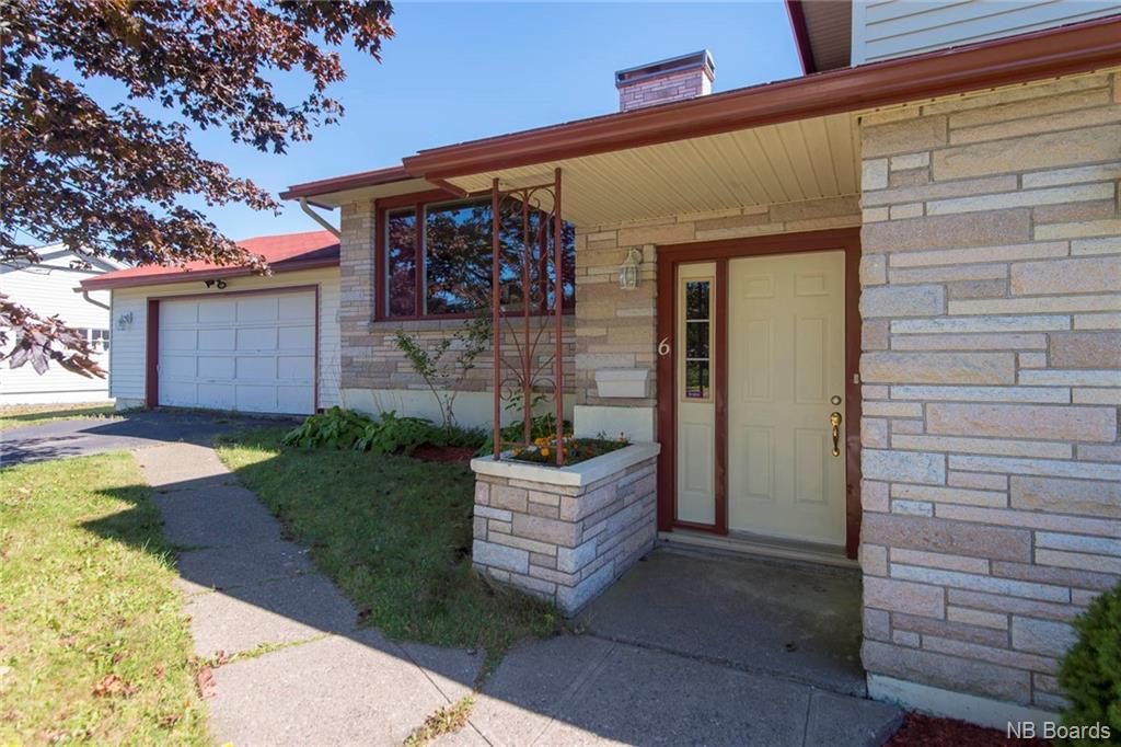 6 Vale Crest Drive, Saint John, New Brunswick, Canada
