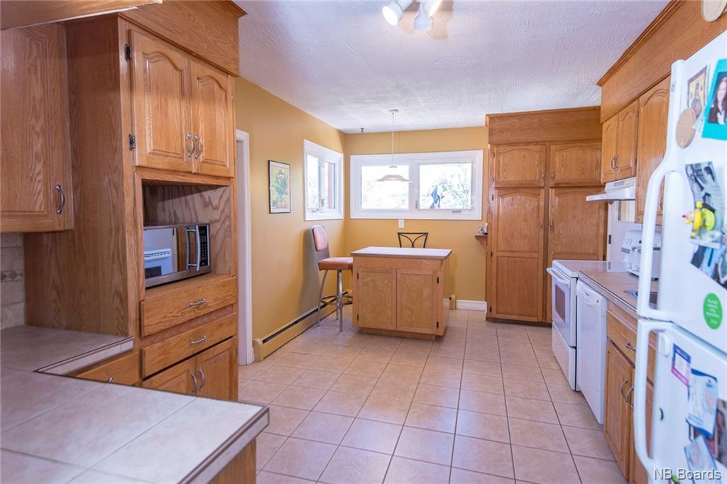 6 Vale Crest Drive, Saint John, New Brunswick, Canada