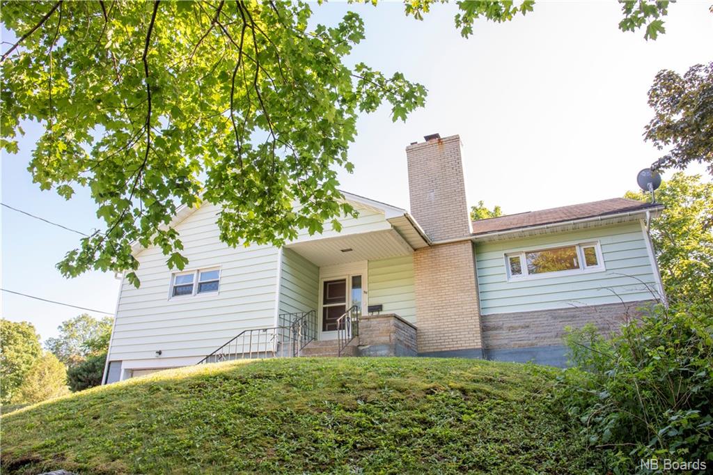 50 Ravenscliffe Court, Saint John, New Brunswick, Canada