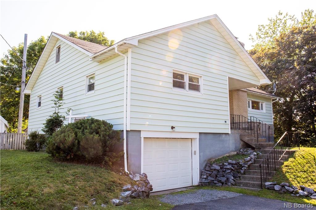 50 Ravenscliffe Court, Saint John, New Brunswick, Canada