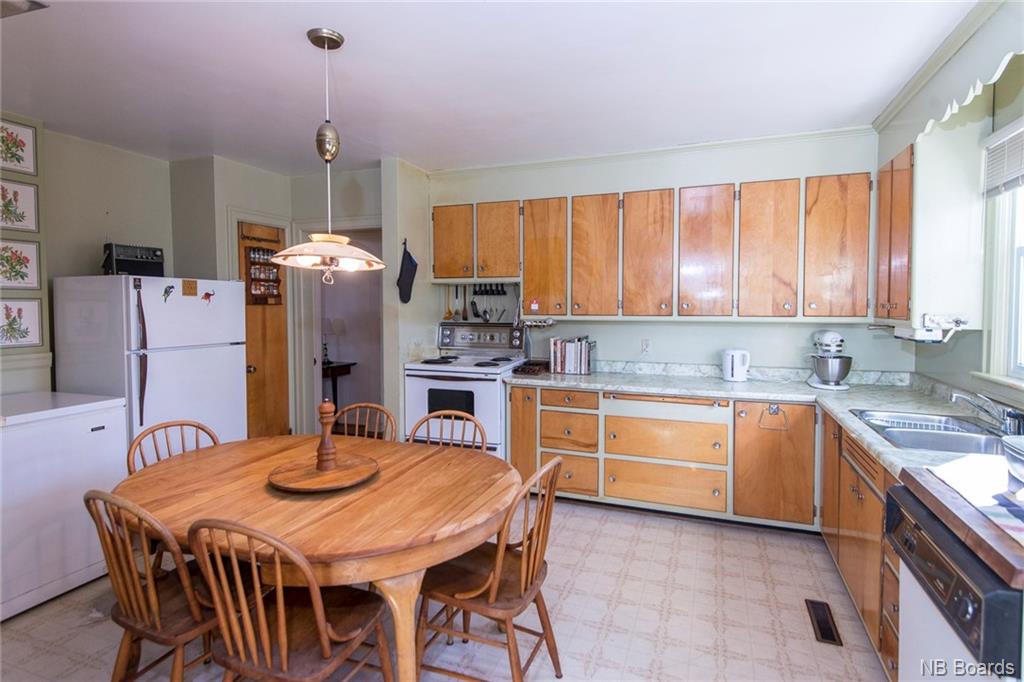 50 Ravenscliffe Court, Saint John, New Brunswick, Canada