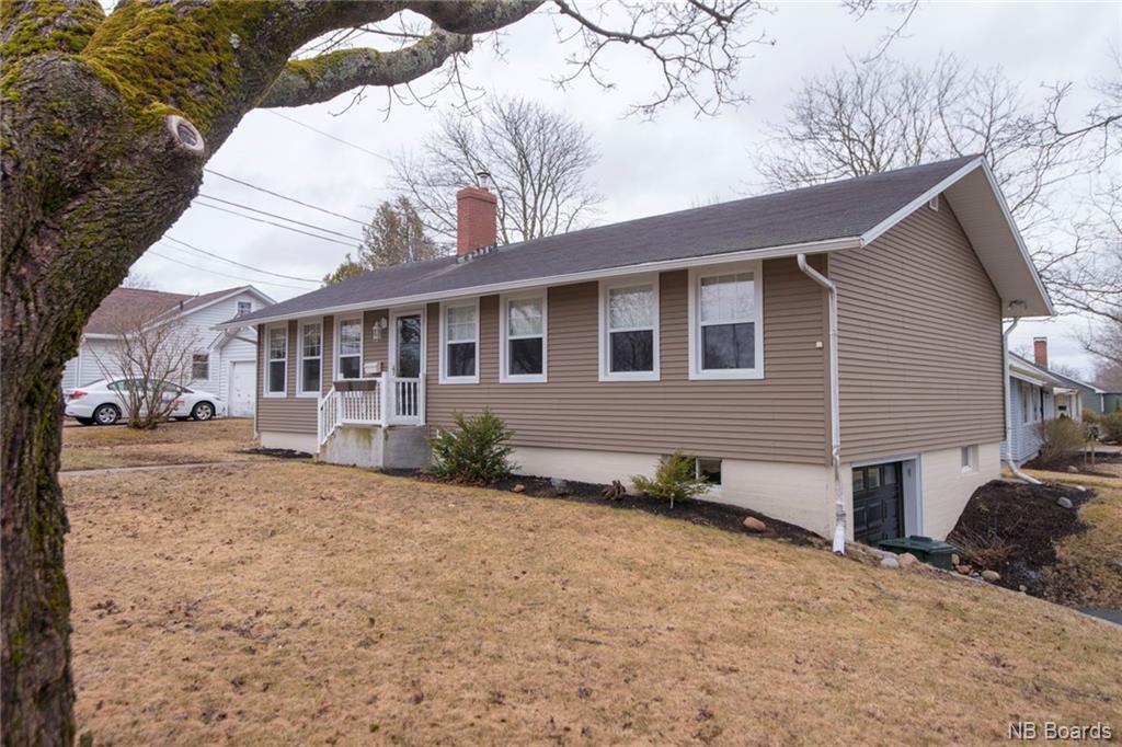 21 Fenton Drive, Saint John, New Brunswick, Canada